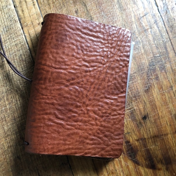 Meet your Posher, Leisia - Picture 1 of 1